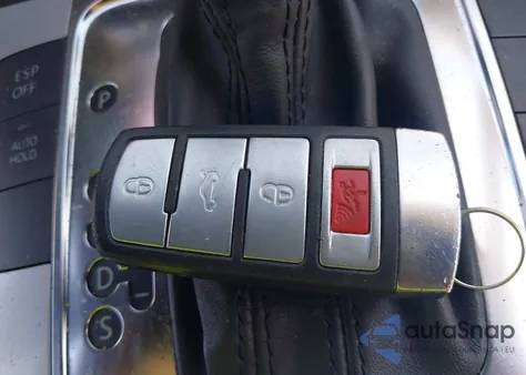 2010 Volkswagen Cc Sport from USA, damaged, VIN WVWML7AN1AE501656